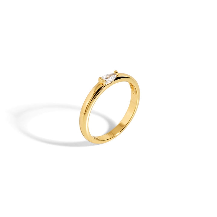 Clair Ring