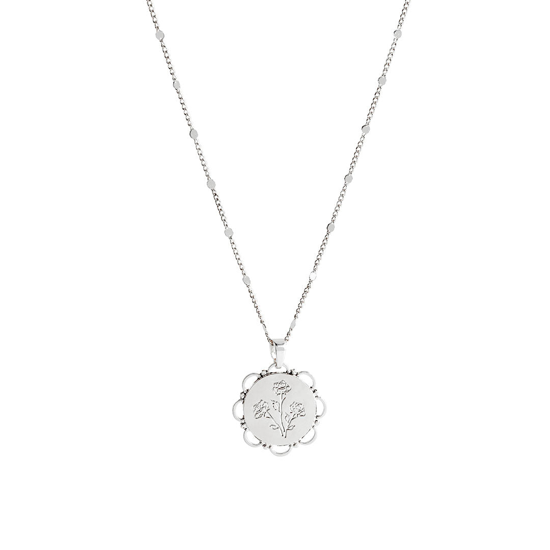Lace Necklace featuring an elegant pendant engraved with roses, adding a romantic touch to any outfit.
