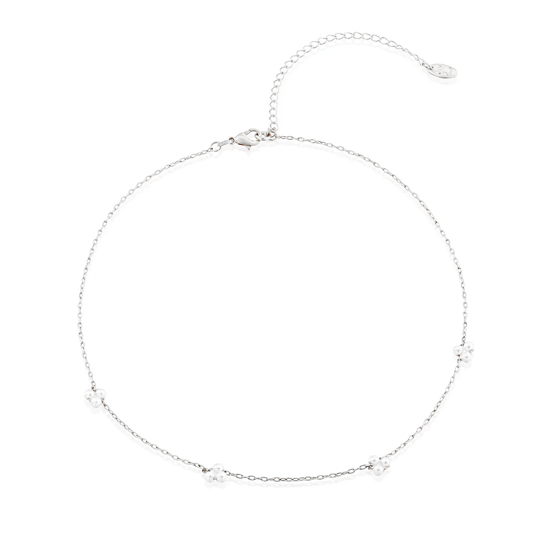 Lily Necklace