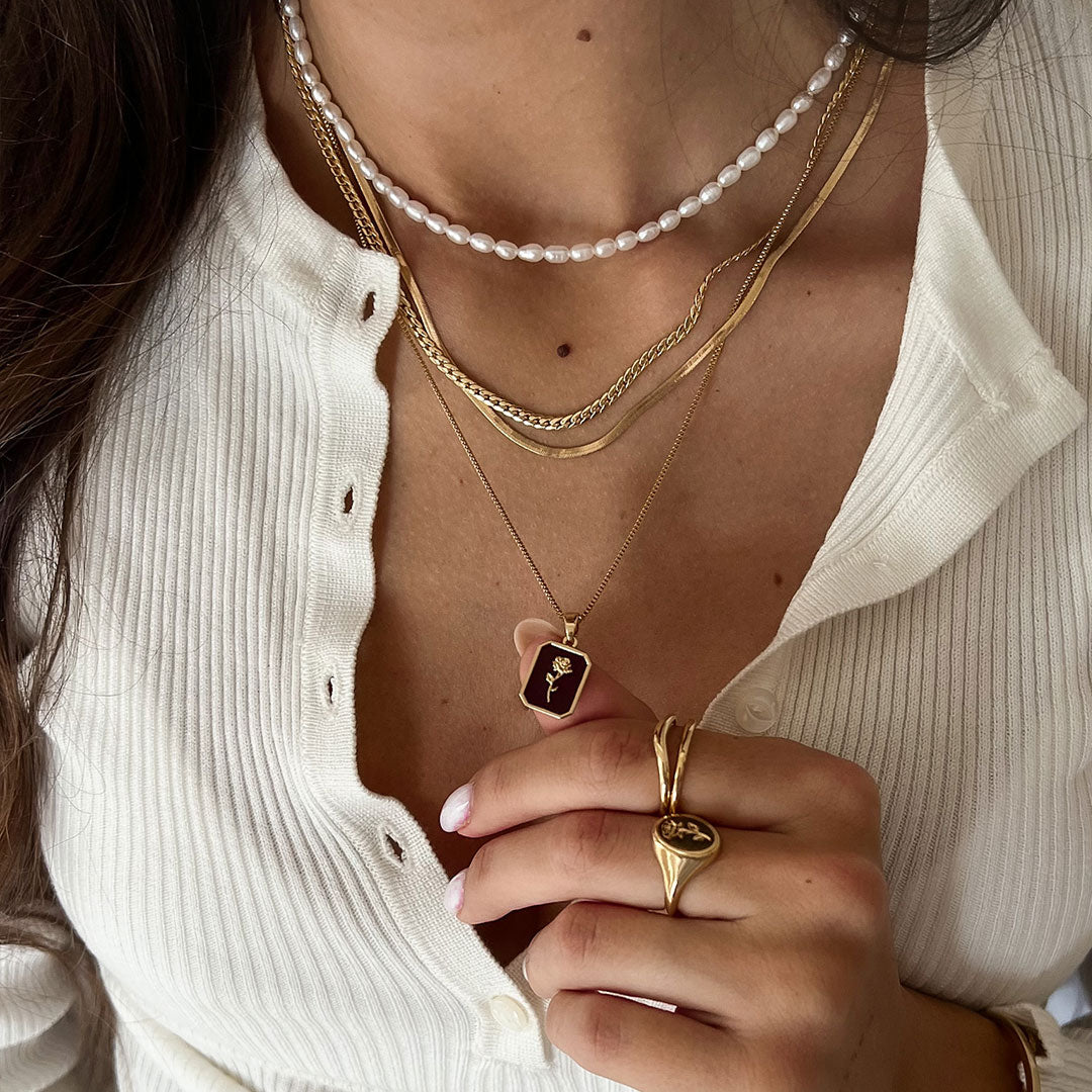 Red Rose Necklace