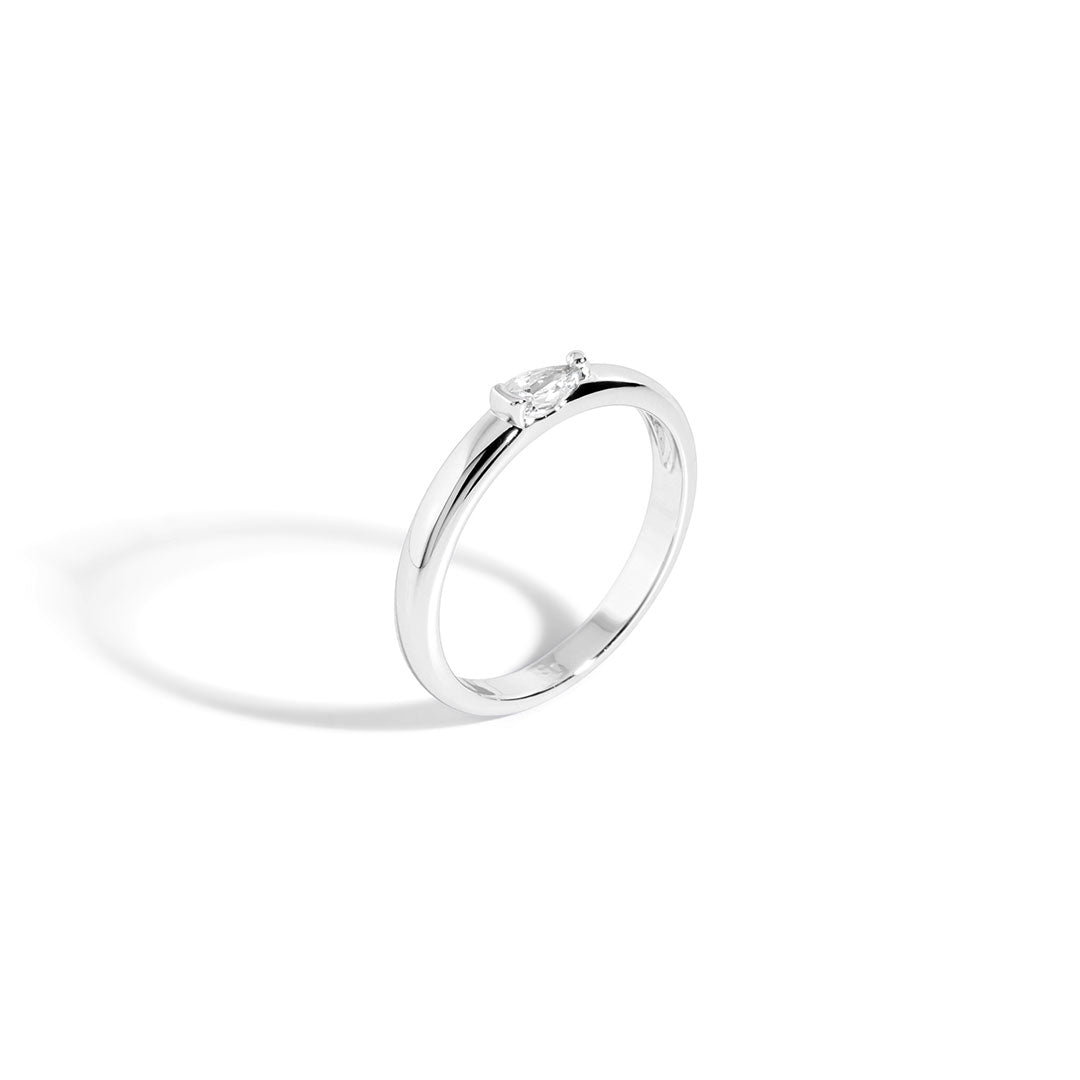 Clair Ring