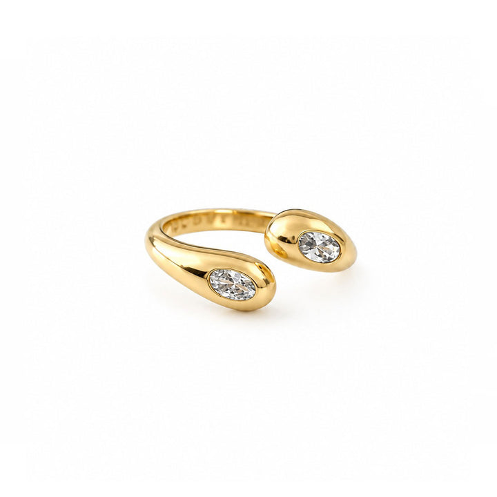 Hug Crystal Ring